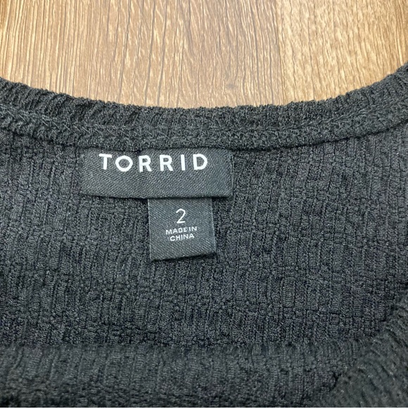 Torrid 2X Black Sleeveless Tank Top Scoop Neck Textured Fabric - Picture 10 of 13